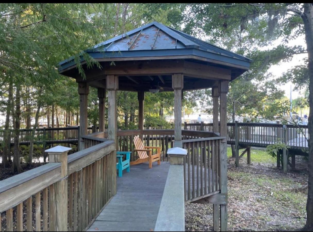 Disney Just 1 And A Quarter Mile Away, Blue Heron 1 Room 2 Bath,Amenities,6 Guests, Walk To Restaurants, No Fees At Check In Орландо Екстер'єр фото